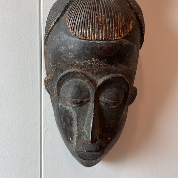 Antique African Mask - Picture 4 of 9